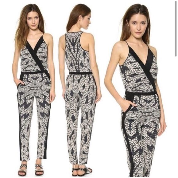 Diane Von Furstenberg Shany Abstract Floral Lace Jumpsuit in Black Nougat Size 2 - Picture 2 of 7